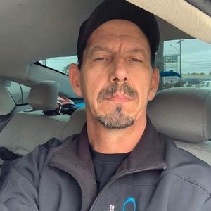 Meet your Posher, Larry